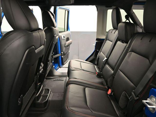 new 2026 Jeep Wrangler car, priced at $65,201