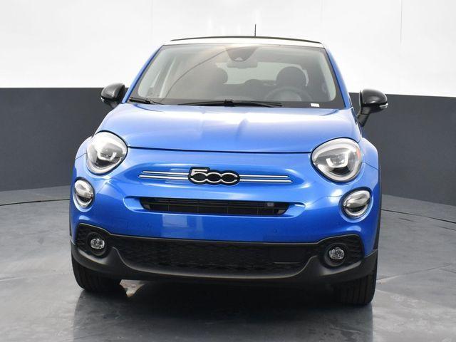 new 2023 FIAT 500X car, priced at $28,692