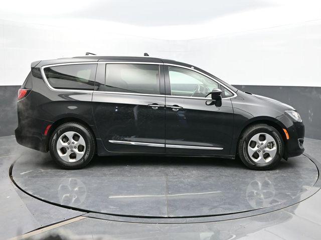 used 2017 Chrysler Pacifica car, priced at $11,485