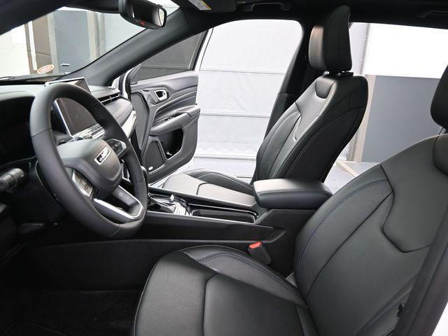 new 2025 Jeep Compass car, priced at $36,504