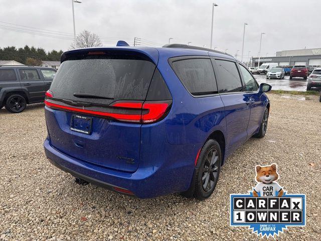 used 2021 Chrysler Pacifica car, priced at $33,721