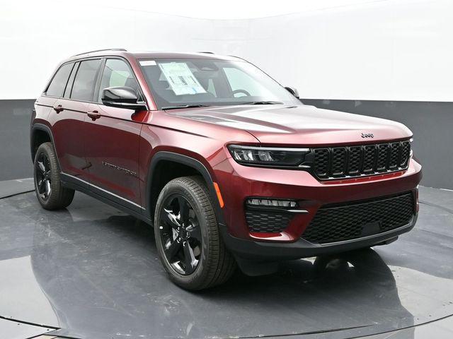 new 2024 Jeep Grand Cherokee car, priced at $45,535