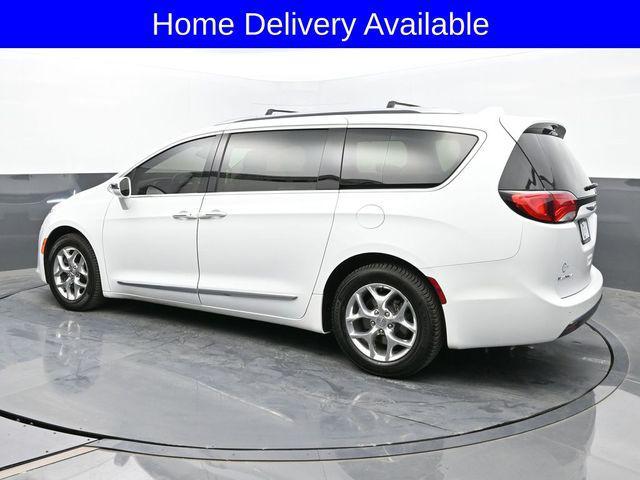 used 2018 Chrysler Pacifica car, priced at $15,981