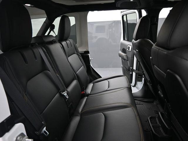 new 2025 Jeep Wrangler car, priced at $59,903