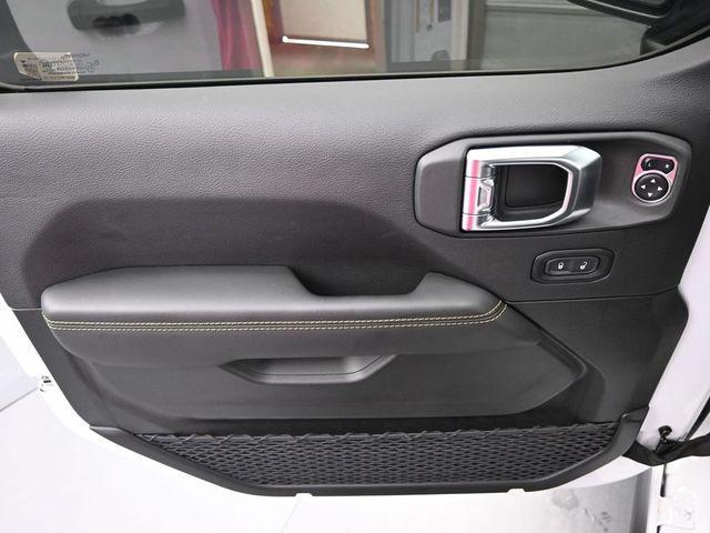 new 2025 Jeep Wrangler car, priced at $59,903