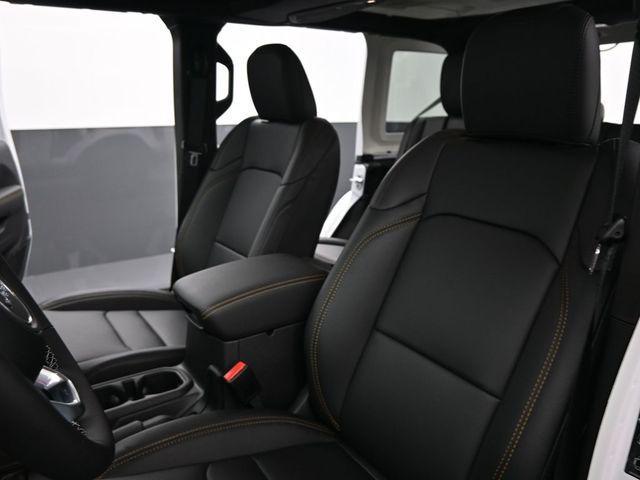 new 2025 Jeep Wrangler car, priced at $59,903