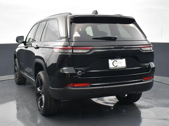 new 2024 Jeep Grand Cherokee car, priced at $49,065