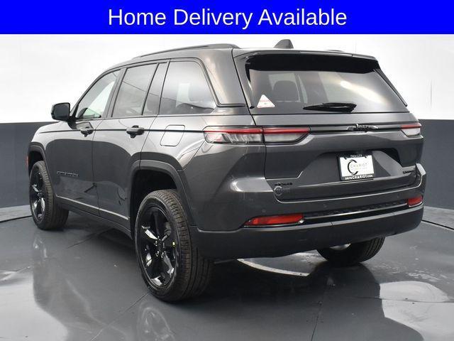 new 2024 Jeep Grand Cherokee car, priced at $43,020