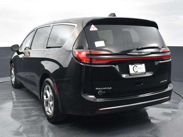 new 2024 Chrysler Pacifica car, priced at $48,421