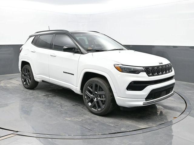 new 2025 Jeep Compass car, priced at $33,562