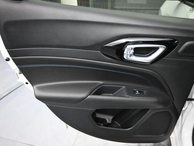 new 2025 Jeep Compass car, priced at $34,319