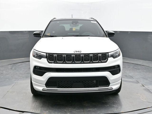 new 2025 Jeep Compass car, priced at $33,562