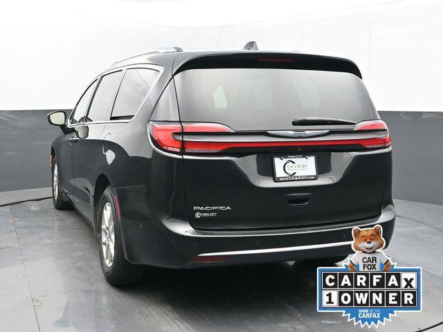 used 2021 Chrysler Pacifica car, priced at $18,149