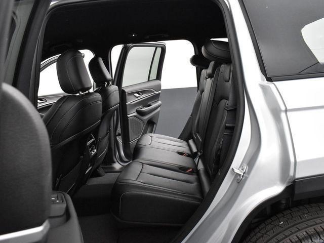 new 2024 Jeep Grand Cherokee car, priced at $43,020