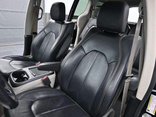 used 2017 Chrysler Pacifica car, priced at $17,550
