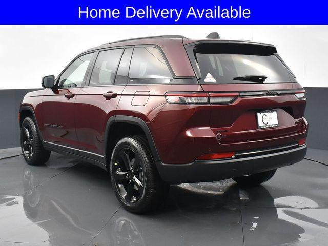 new 2024 Jeep Grand Cherokee car, priced at $43,020