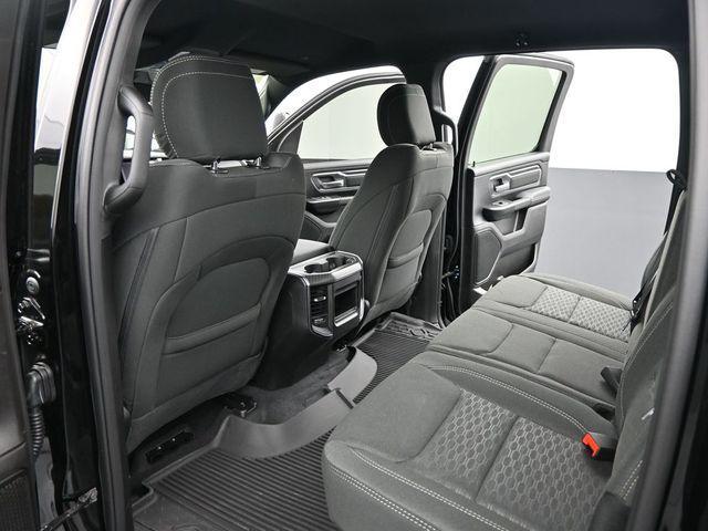 new 2025 Ram 1500 car, priced at $48,662