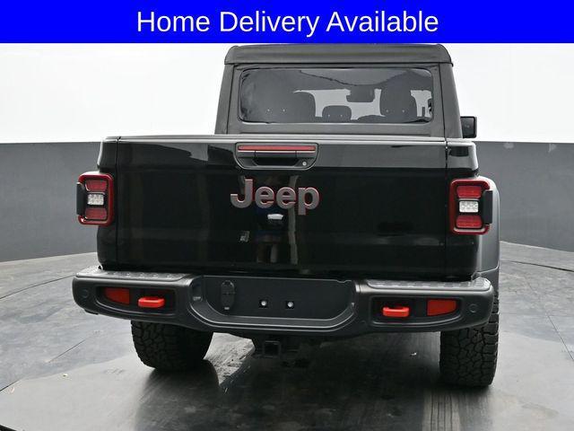 new 2025 Jeep Gladiator car, priced at $61,135