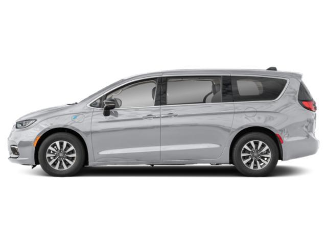 new 2024 Chrysler Pacifica Hybrid car, priced at $52,830