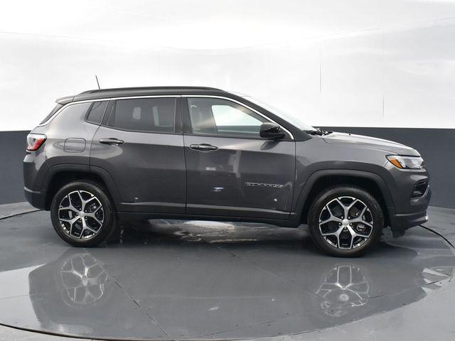 new 2024 Jeep Compass car, priced at $34,084