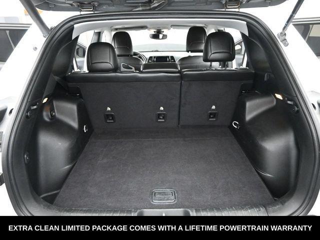 used 2019 Jeep Cherokee car, priced at $18,621