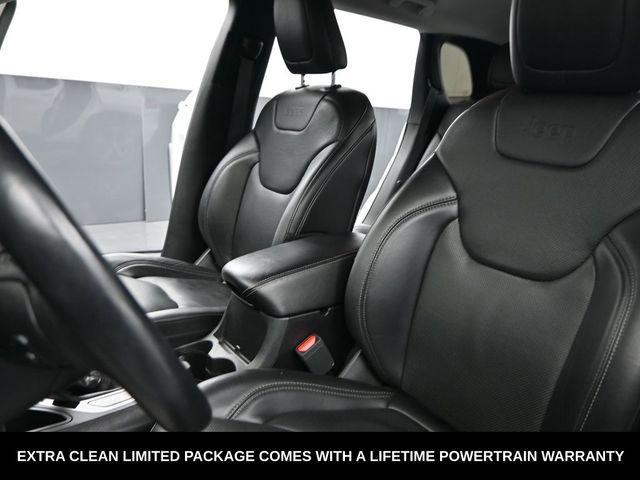 used 2019 Jeep Cherokee car, priced at $18,621