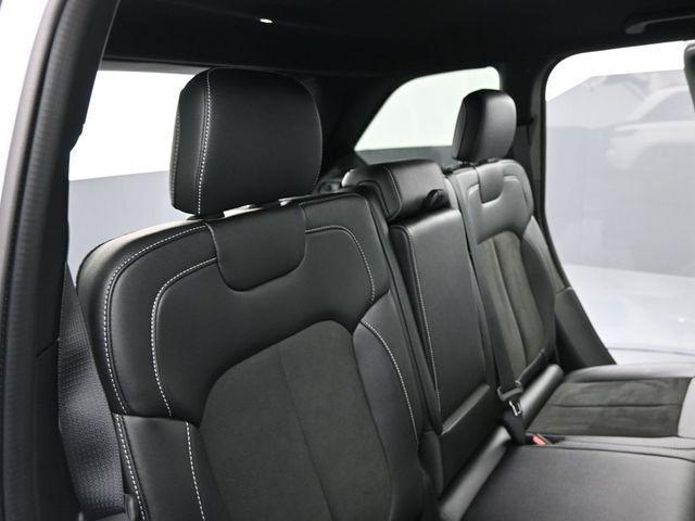 used 2024 Jeep Grand Cherokee car, priced at $34,349