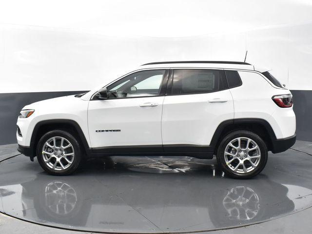 new 2024 Jeep Compass car, priced at $31,762