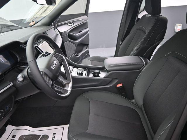 new 2025 Jeep Grand Cherokee car, priced at $41,178