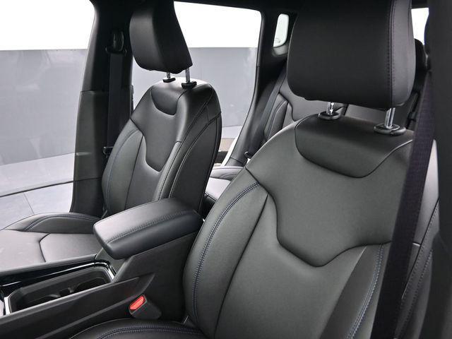 new 2025 Jeep Compass car, priced at $35,224