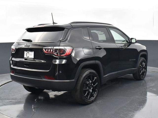 new 2024 Jeep Compass car, priced at $37,337