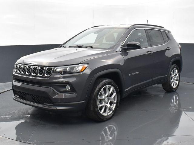 new 2024 Jeep Compass car, priced at $32,327