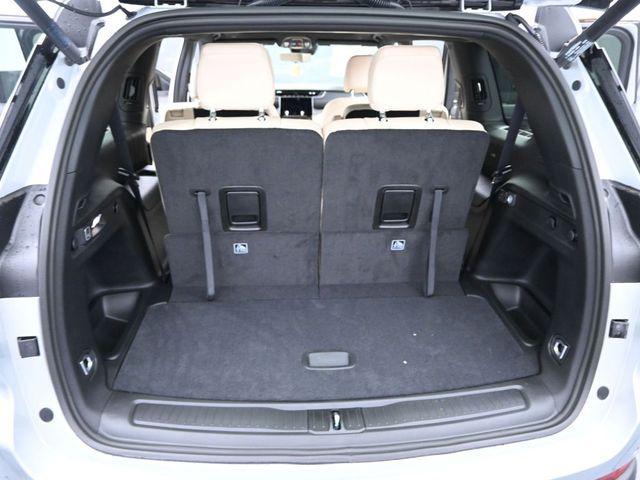 new 2025 Jeep Grand Cherokee L car, priced at $52,385
