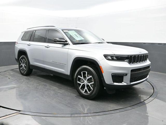 new 2025 Jeep Grand Cherokee L car, priced at $49,111