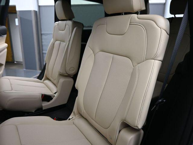 new 2025 Jeep Grand Cherokee L car, priced at $52,385