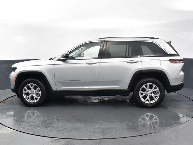 used 2022 Jeep Grand Cherokee car, priced at $40,488