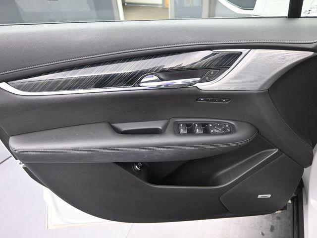 used 2020 Cadillac XT6 car, priced at $23,749