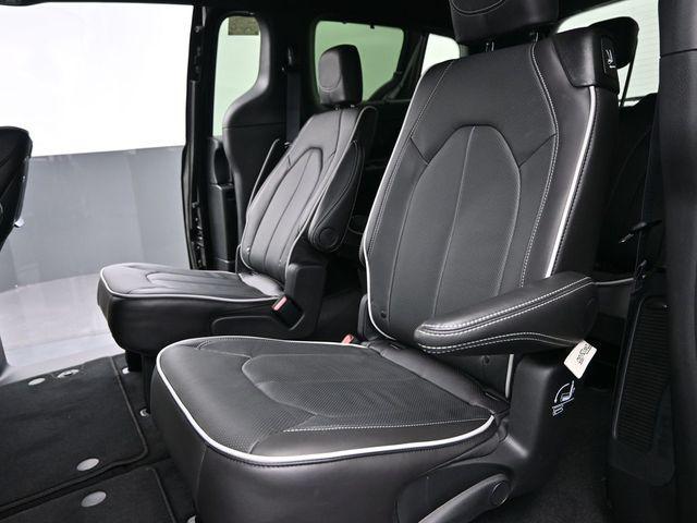 new 2026 Chrysler Pacifica car, priced at $55,410