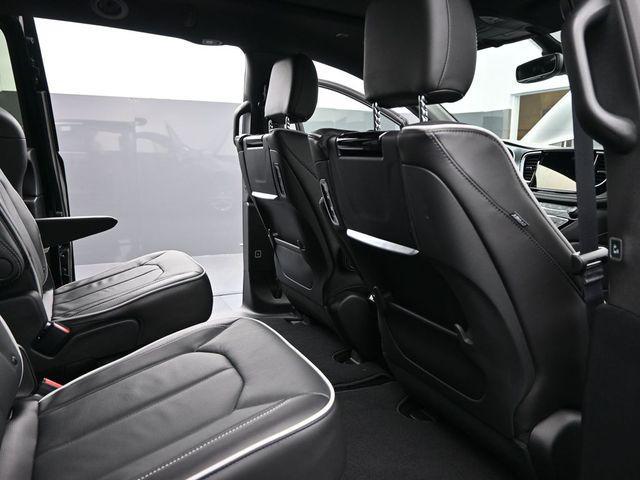 new 2026 Chrysler Pacifica car, priced at $55,410