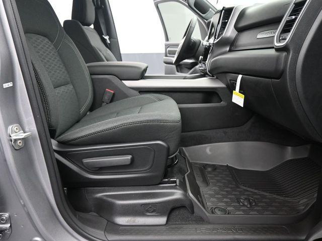 new 2025 Ram 1500 car, priced at $57,995