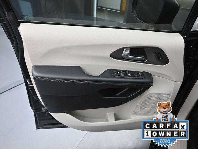 used 2023 Chrysler Pacifica car, priced at $22,847