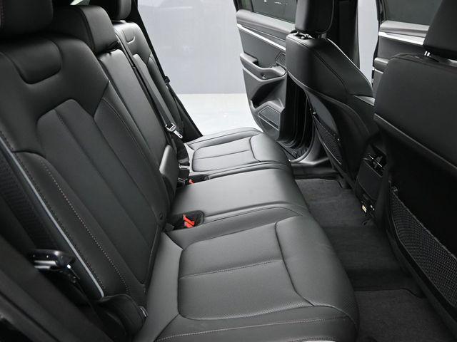 new 2025 Jeep Wagoneer S car, priced at $66,043