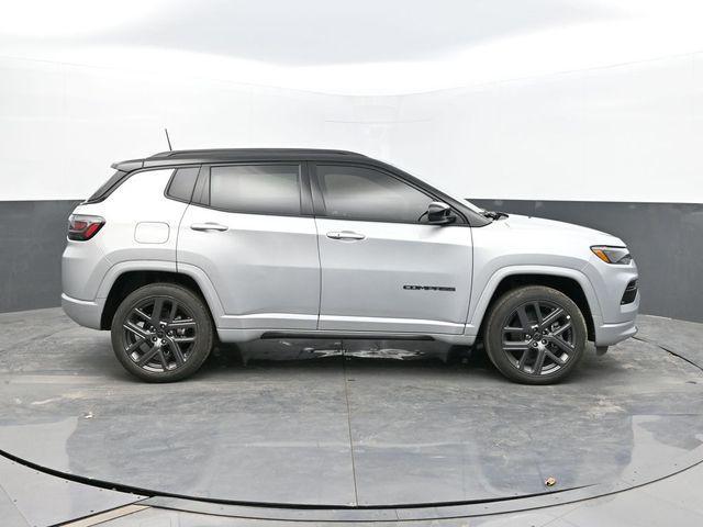 new 2025 Jeep Compass car, priced at $33,046
