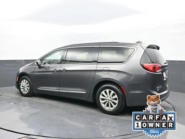 used 2018 Chrysler Pacifica car, priced at $10,749