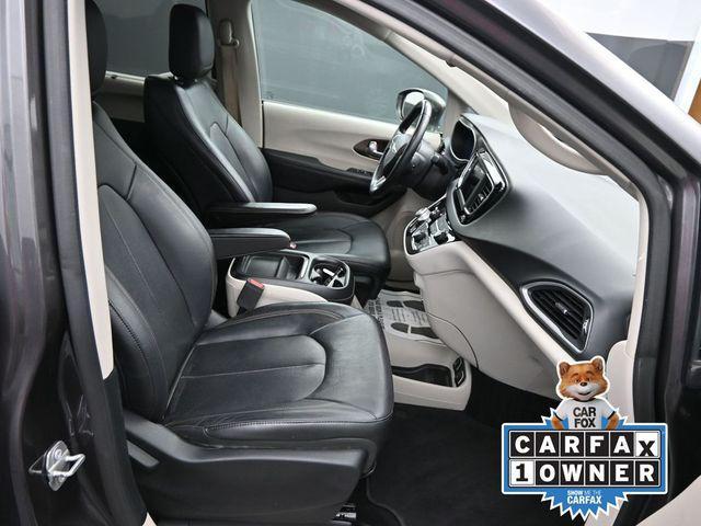 used 2018 Chrysler Pacifica car, priced at $10,749