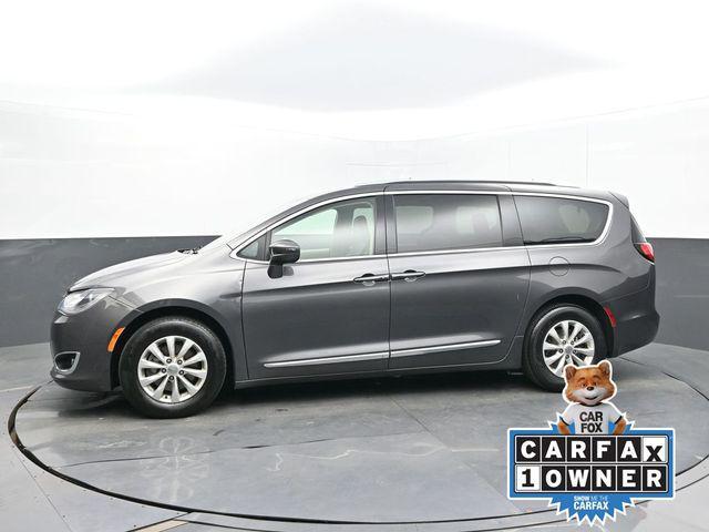 used 2018 Chrysler Pacifica car, priced at $10,749
