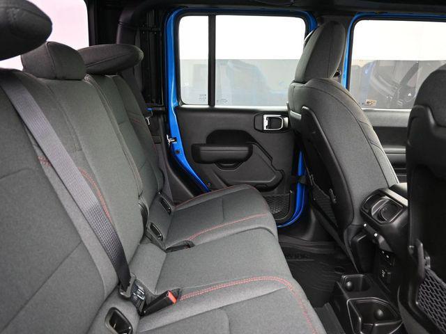 new 2025 Jeep Gladiator car, priced at $55,952