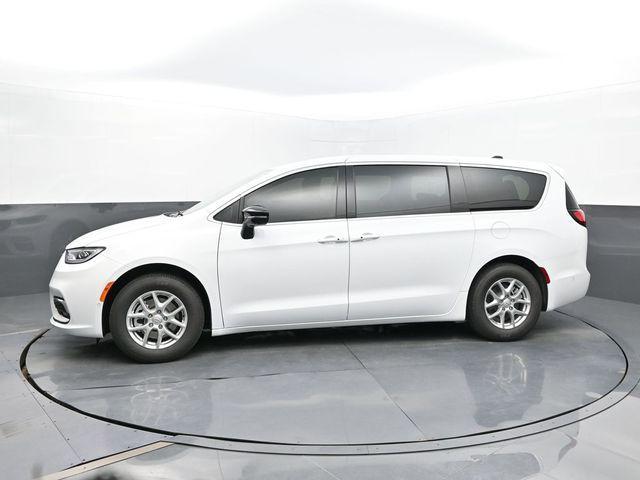 new 2025 Chrysler Pacifica car, priced at $40,546