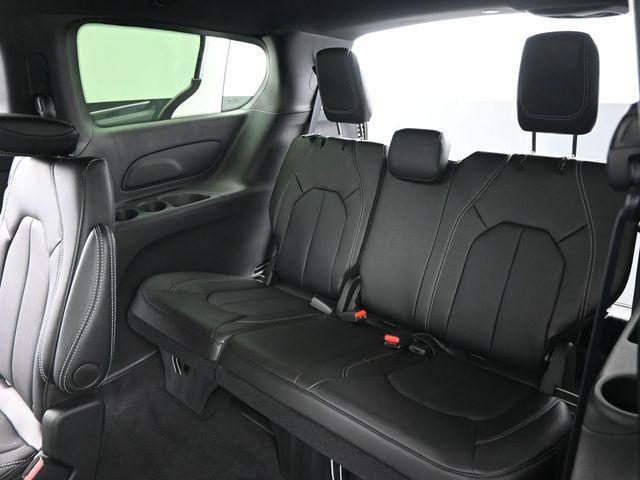 new 2025 Chrysler Pacifica car, priced at $40,546