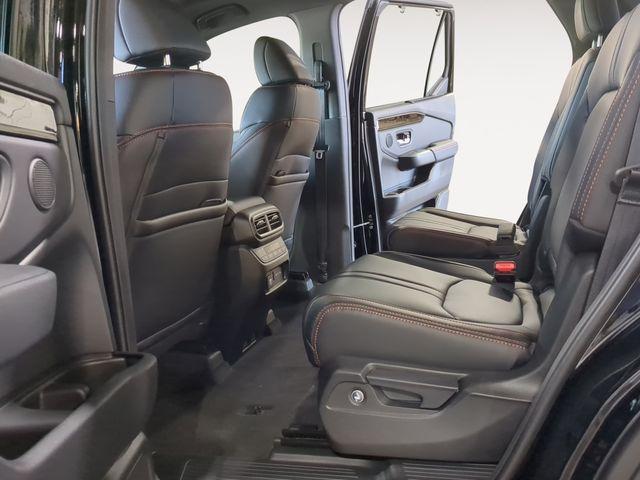 new 2025 Honda Pilot car, priced at $44,586